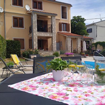 Villa Krasa Sea View Apartmants With Pool Лижнян Экстерьер фото