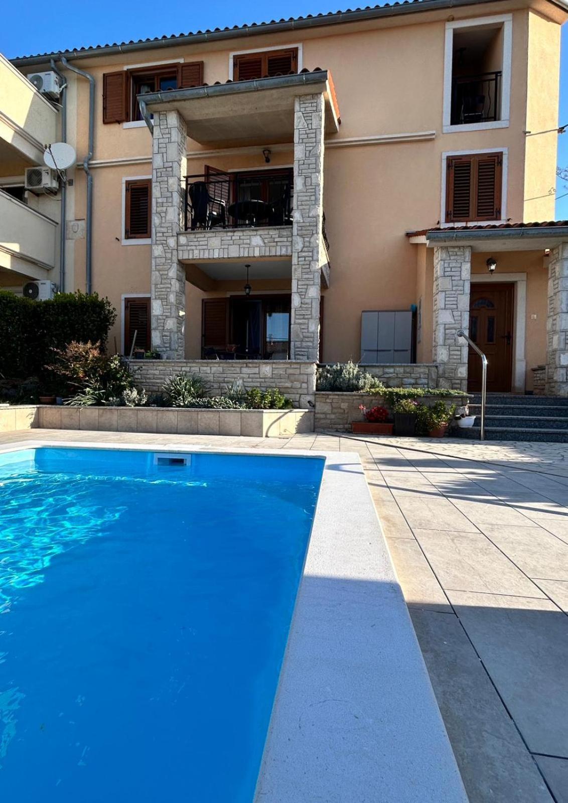 Villa Krasa Sea View Apartmants With Pool Лижнян Экстерьер фото