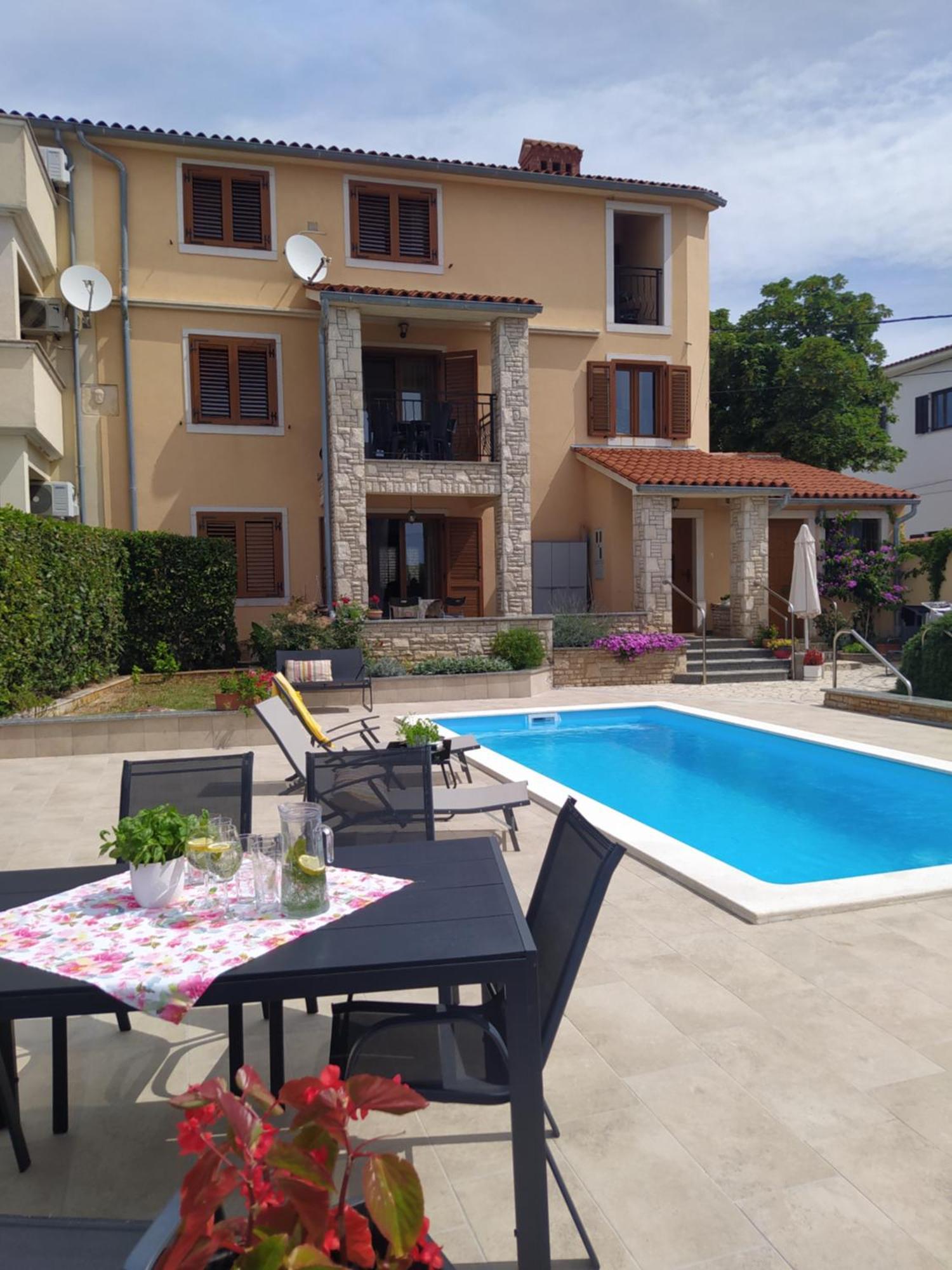 Villa Krasa Sea View Apartmants With Pool Лижнян Экстерьер фото