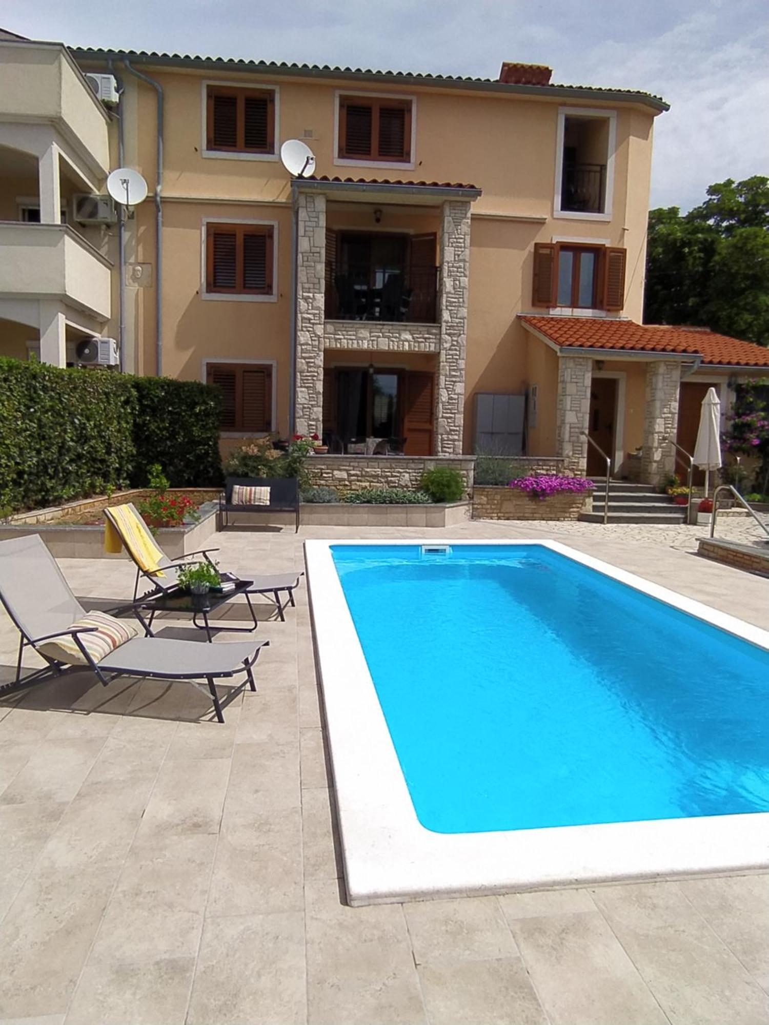 Villa Krasa Sea View Apartmants With Pool Лижнян Экстерьер фото