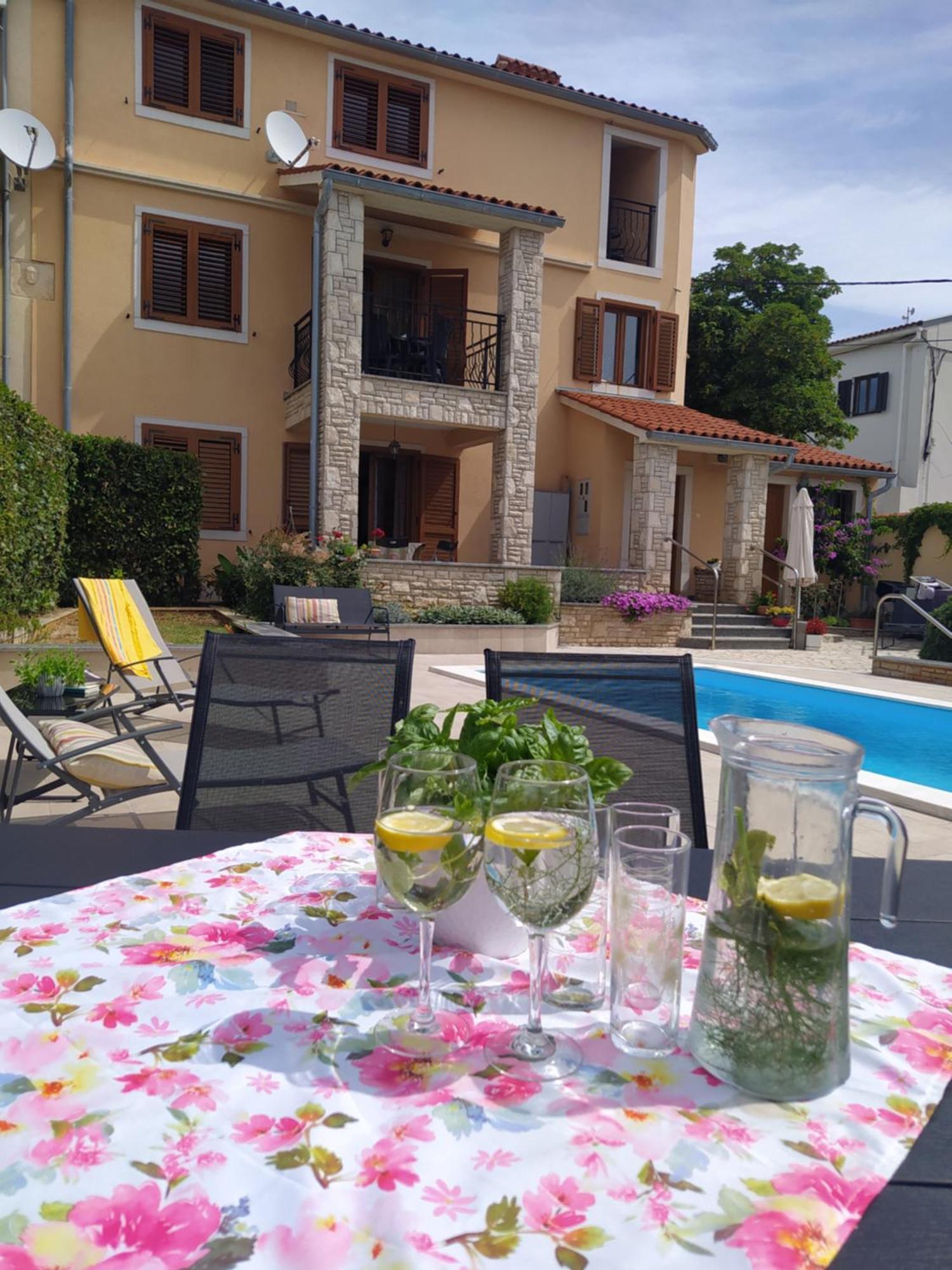Villa Krasa Sea View Apartmants With Pool Лижнян Экстерьер фото