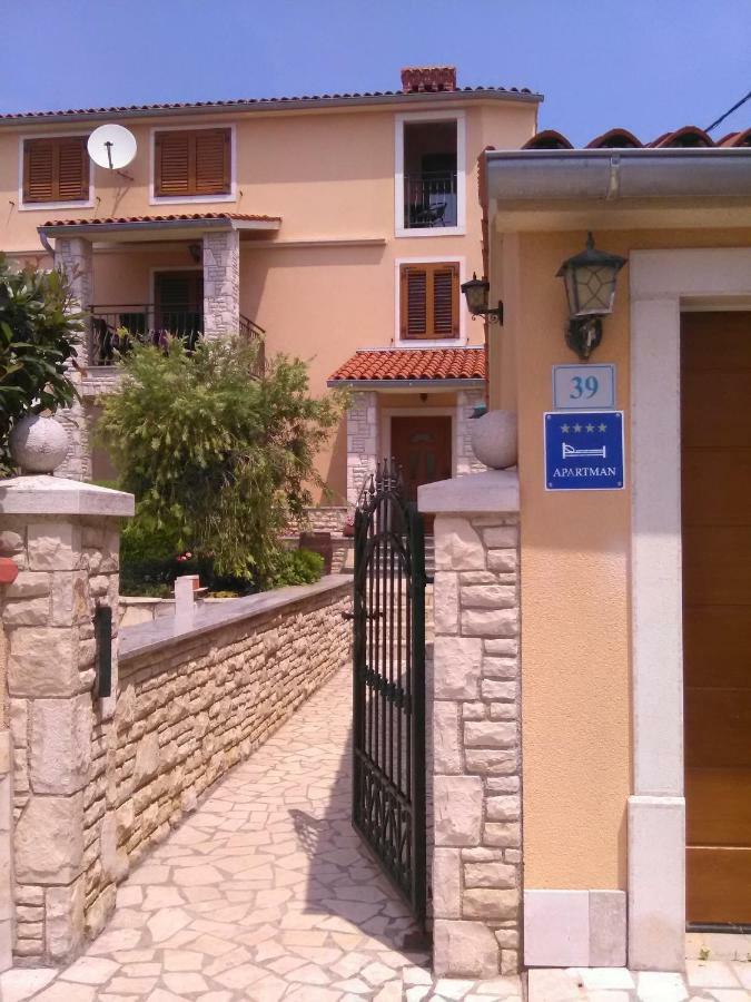 Villa Krasa Sea View Apartmants With Pool Лижнян Экстерьер фото